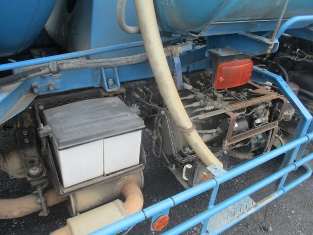 Isuzu FORWARD 2010-01 7383914-26