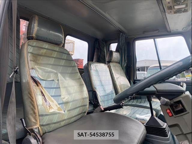 Isuzu FORWARD 1989-10 7392227-29