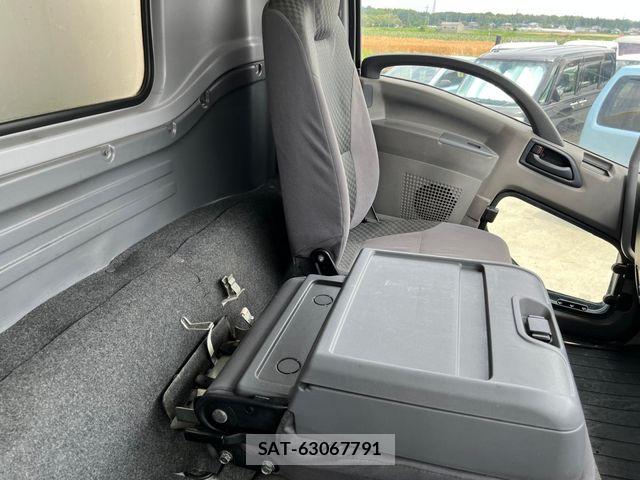 Isuzu FORWARD 2013-10 7392230-10