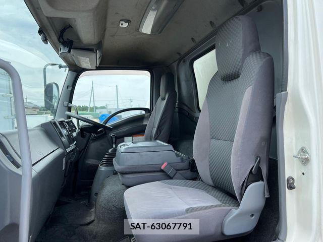 Isuzu FORWARD 2013-10 7392230-12