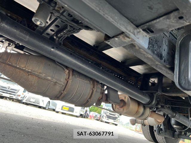 Isuzu FORWARD 2013-10 7392230-21