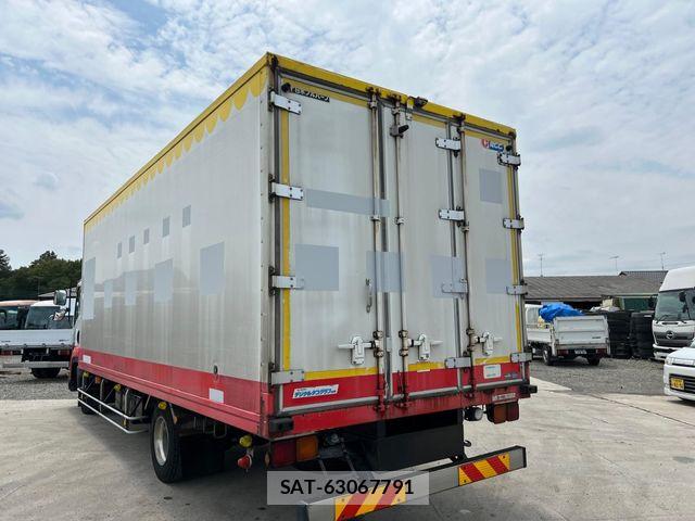 Isuzu FORWARD 2013-10 7392230-2