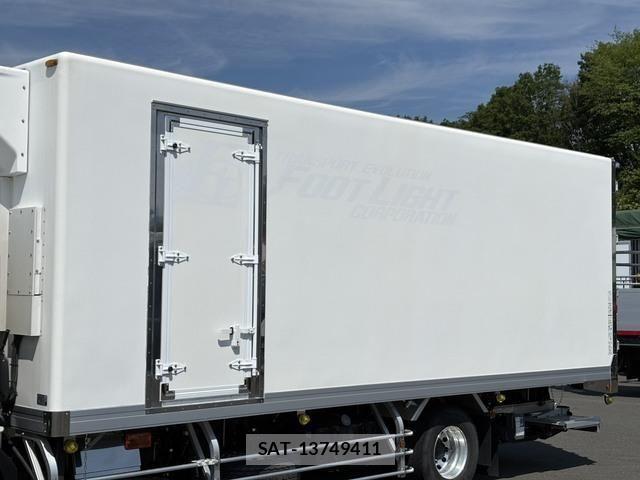 Isuzu FORWARD 2019-03 7454425-9
