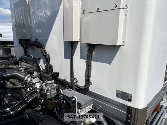 Isuzu FORWARD 2019-03 7454425-13