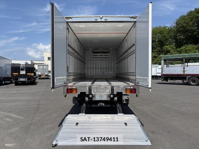 Isuzu FORWARD 2019-03 7454425-19