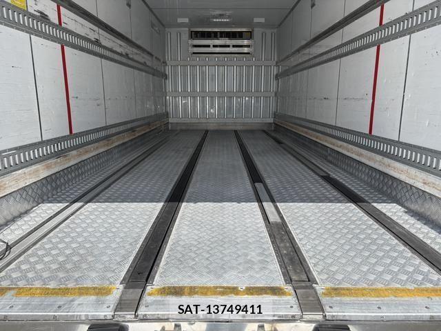 Isuzu FORWARD 2019-03 7454425-21