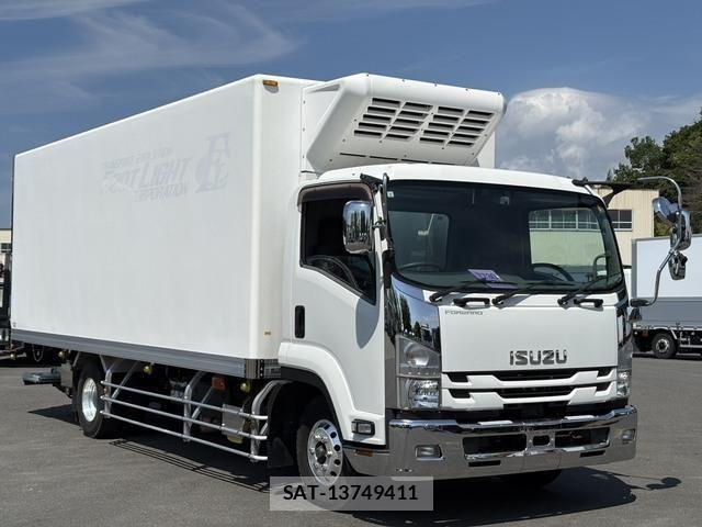 Isuzu FORWARD 2019-03 7454425-2