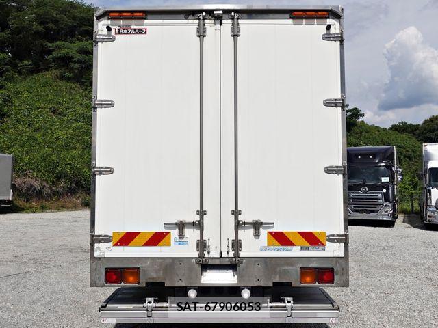 Isuzu FORWARD 2017-09 7454431-9
