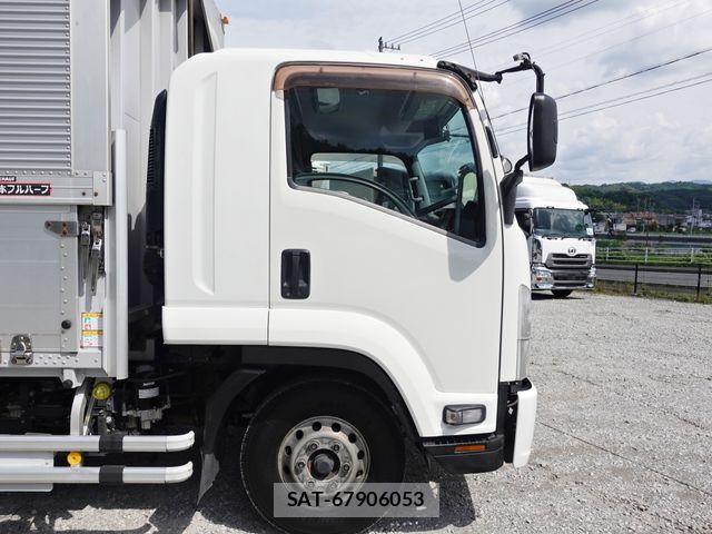 Isuzu FORWARD 2017-09 7454431-5