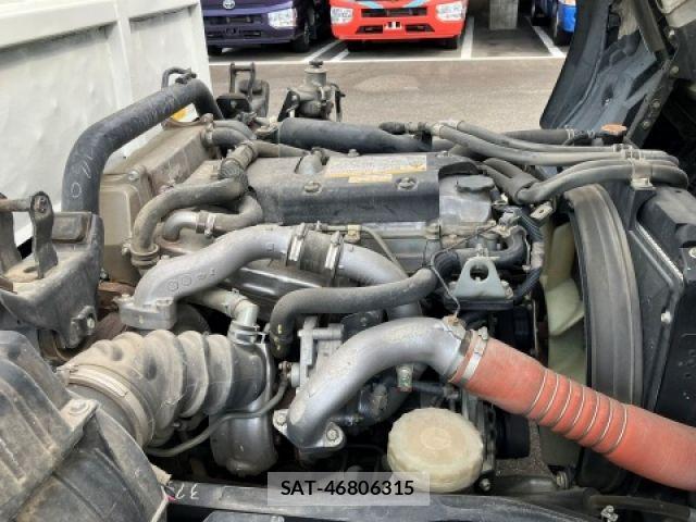 Isuzu FORWARD 2016-02 7454428-17