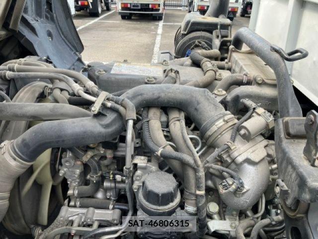 Isuzu FORWARD 2016-02 7454428-18