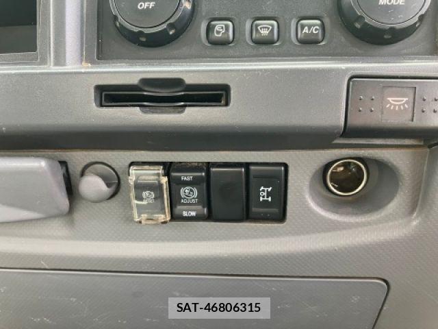 Isuzu FORWARD 2016-02 7454428-23