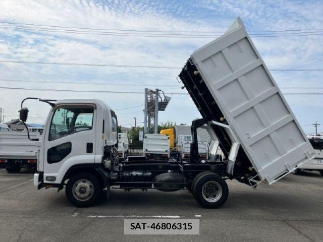 Isuzu FORWARD 2016-02 7454428-4