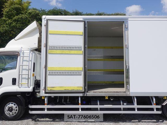Isuzu FORWARD 2019-10 7454429-11