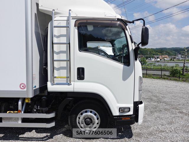 Isuzu FORWARD 2019-10 7454429-5