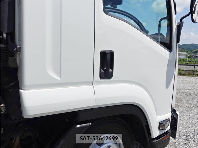 Isuzu FORWARD 2021-01 7454426-10