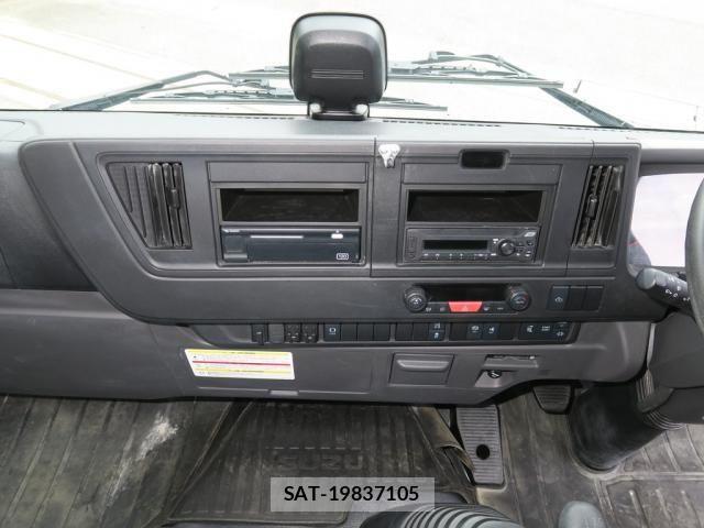 Isuzu FORWARD 2025-07 7500636-26