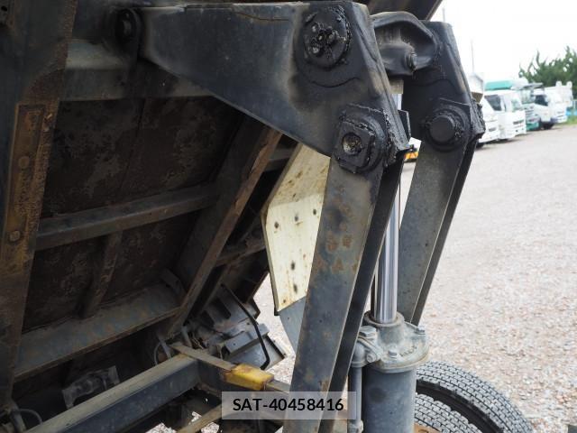 Isuzu FORWARD 2017-10 7500653-22