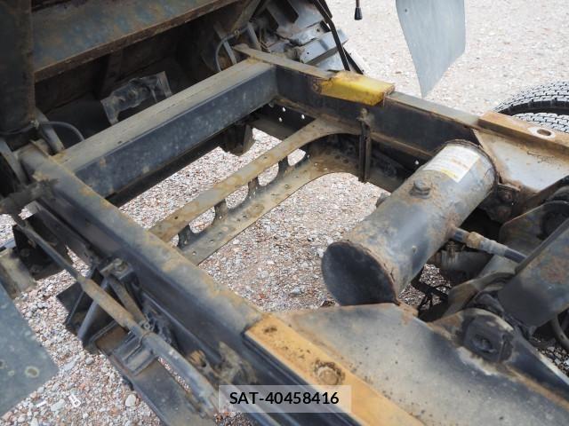 Isuzu FORWARD 2017-10 7500653-26