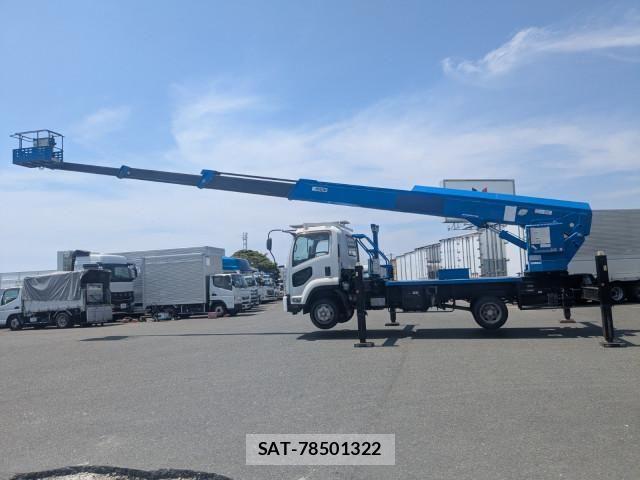 Isuzu FORWARD 2016-08 7500637-12