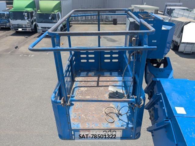 Isuzu FORWARD 2016-08 7500637-19
