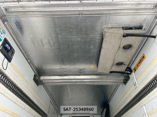 Isuzu FORWARD 2018-09 7500648-10