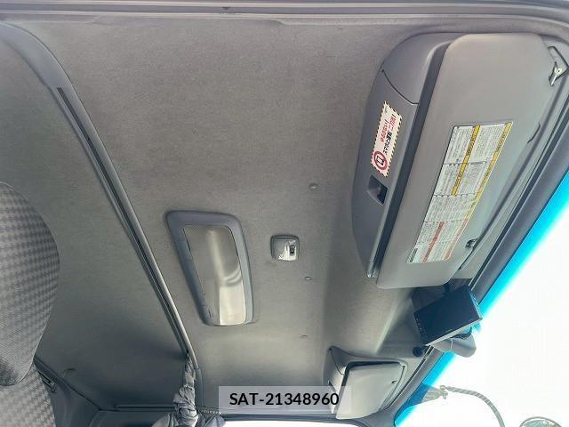 Isuzu FORWARD 2018-09 7500648-18
