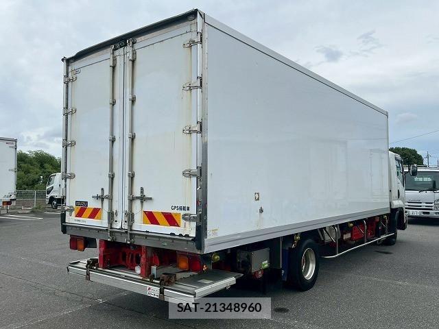Isuzu FORWARD 2018-09 7500648-5