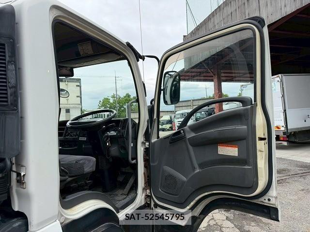 Isuzu FORWARD 2013-07 7500655-22