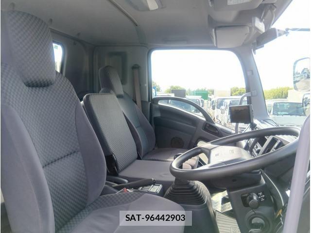 Isuzu FORWARD 2012-02 7500641-19