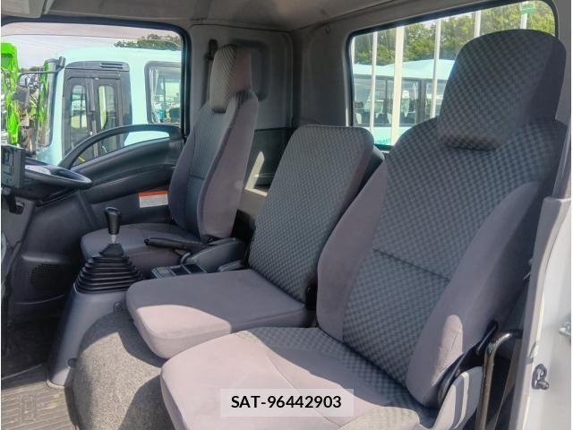 Isuzu FORWARD 2012-02 7500641-20
