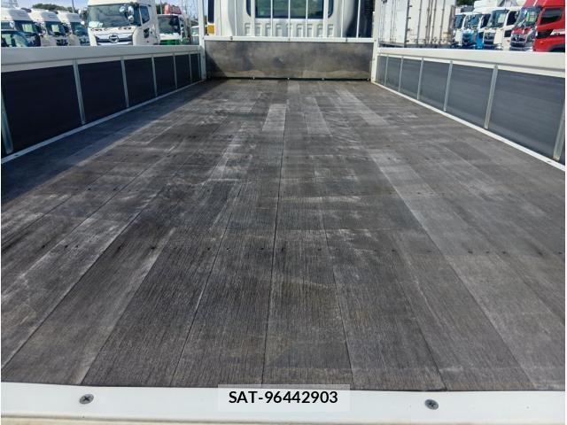 Isuzu FORWARD 2012-02 7500641-5