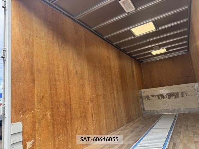 Isuzu FORWARD 2019-01 7500654-9
