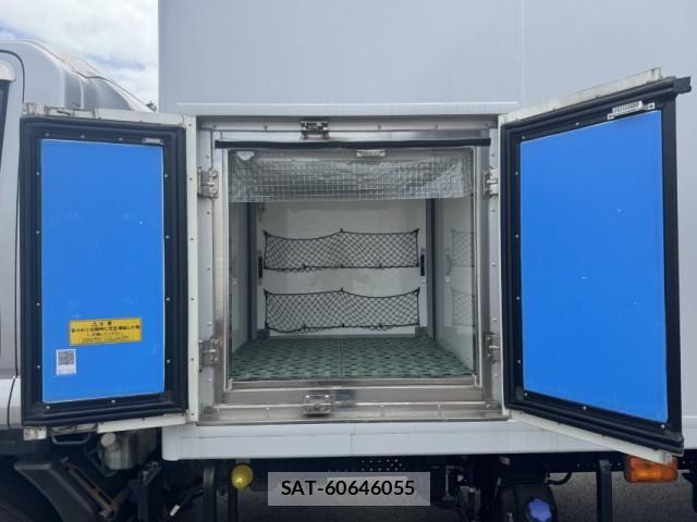 Isuzu FORWARD 2019-01 7500654-16