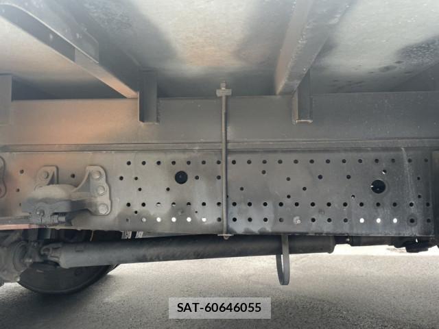 Isuzu FORWARD 2019-01 7500654-23