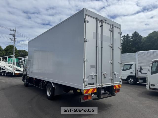 Isuzu FORWARD 2019-01 7500654-4