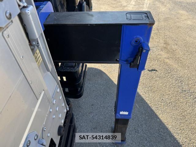 Isuzu FORWARD 2019-07 7500638-19