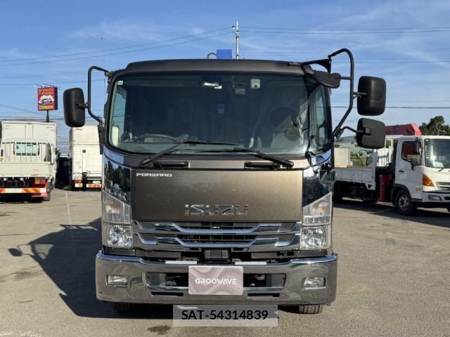 Isuzu FORWARD 2019-07 7500638-5