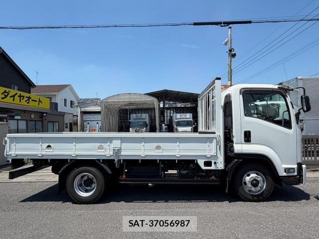 Isuzu FORWARD 2019-12 7500644-3