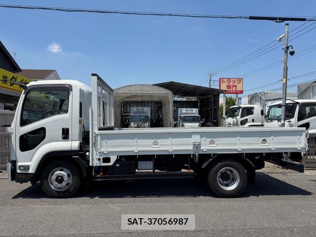 Isuzu FORWARD 2019-12 7500644-4