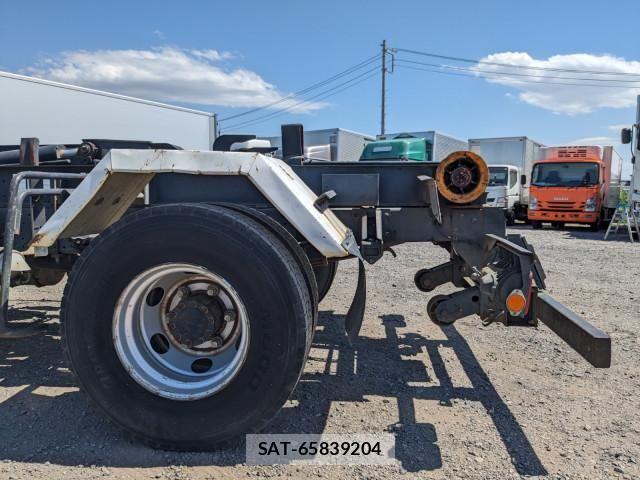 Isuzu FORWARD 2010-12 7500647-9
