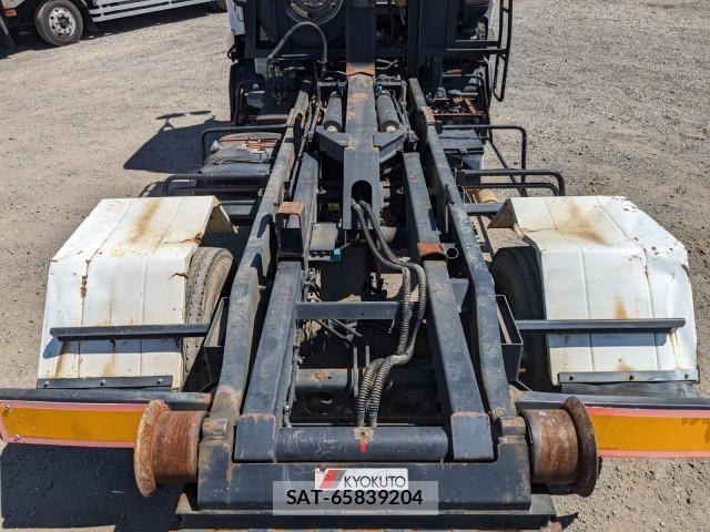 Isuzu FORWARD 2010-12 7500647-8