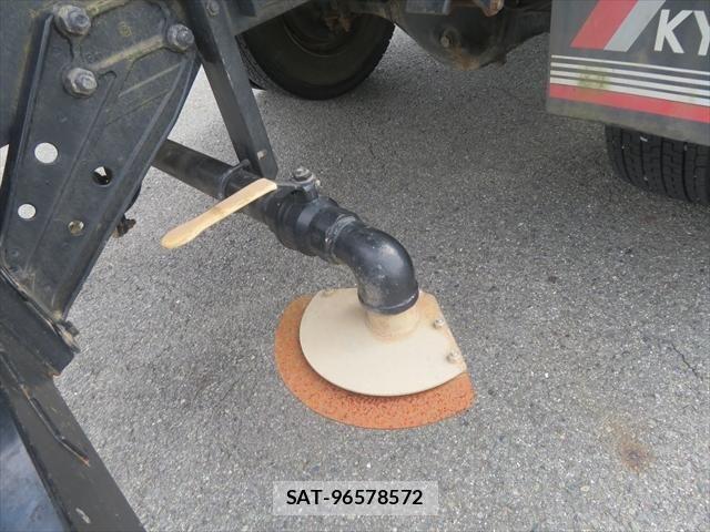 Isuzu FORWARD 2011-12 7508710-23