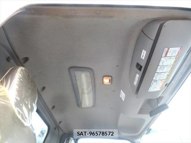 Isuzu FORWARD 2011-12 7508710-28