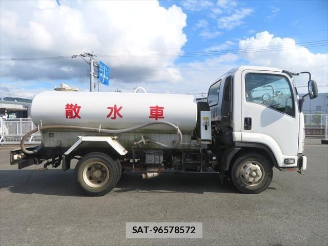 Isuzu FORWARD 2011-12 7508710-4