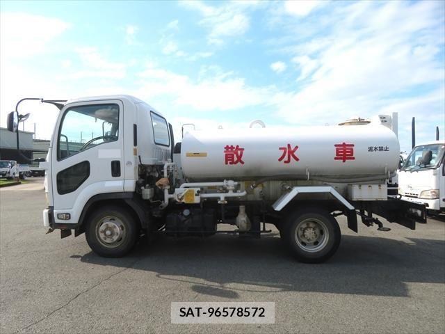 Isuzu FORWARD 2011-12 7508710-8