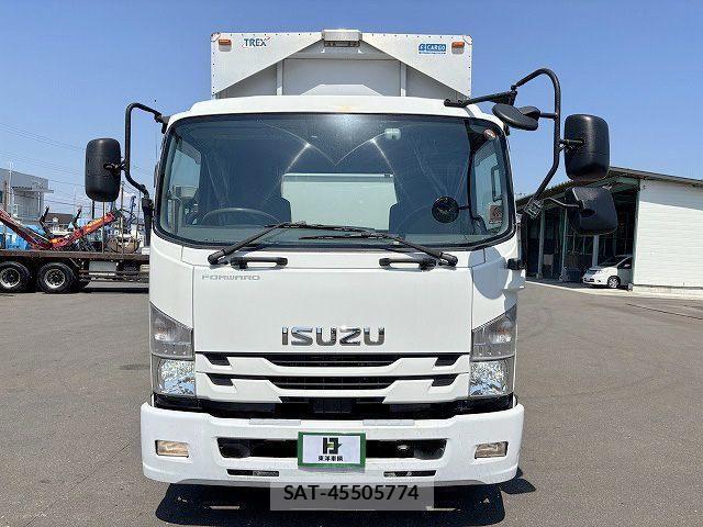 Isuzu FORWARD 2019-01 7500651-1