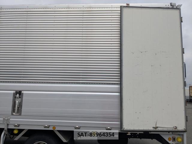 Isuzu FORWARD 2019-06 7500643-26