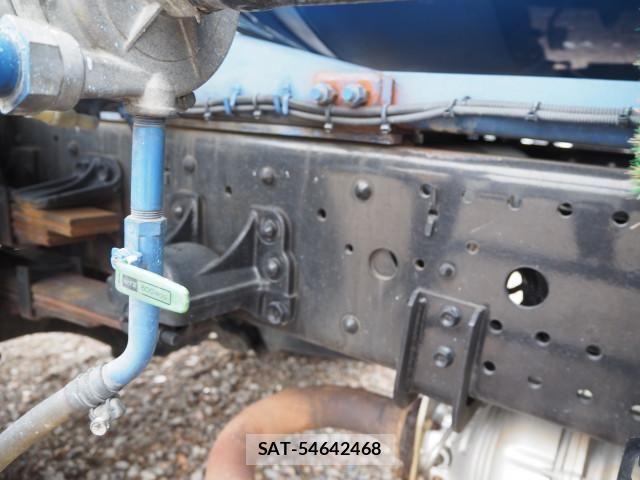 Isuzu FORWARD 2015-05 7500646-12