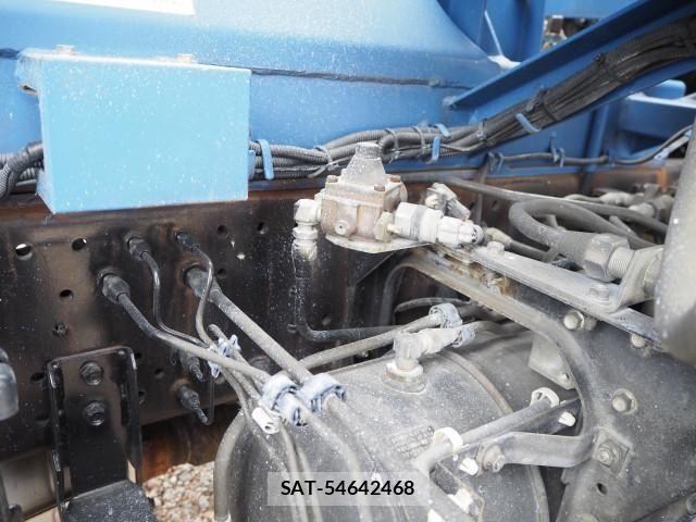 Isuzu FORWARD 2015-05 7500646-13